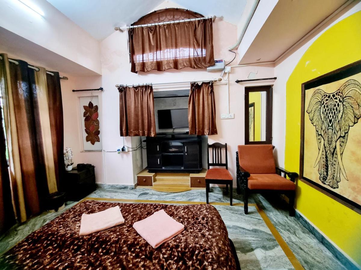 Bella Villa Luxury Stay Панаджи Экстерьер фото